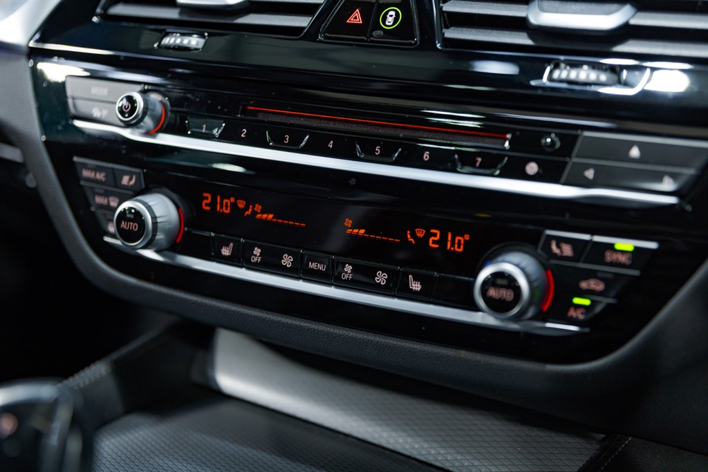 Used BMW 5 Series 2017 for sale - 77293752: Photo 52