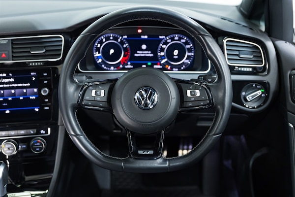 Used Volkswagen Golf 2020 for sale - 76255145: Photo 20