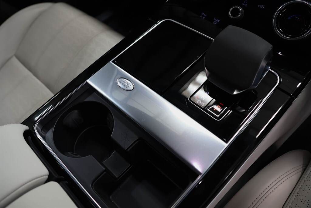 Used Land Rover Range Rover Velar 2022 for sale - 76037904: Photo 27