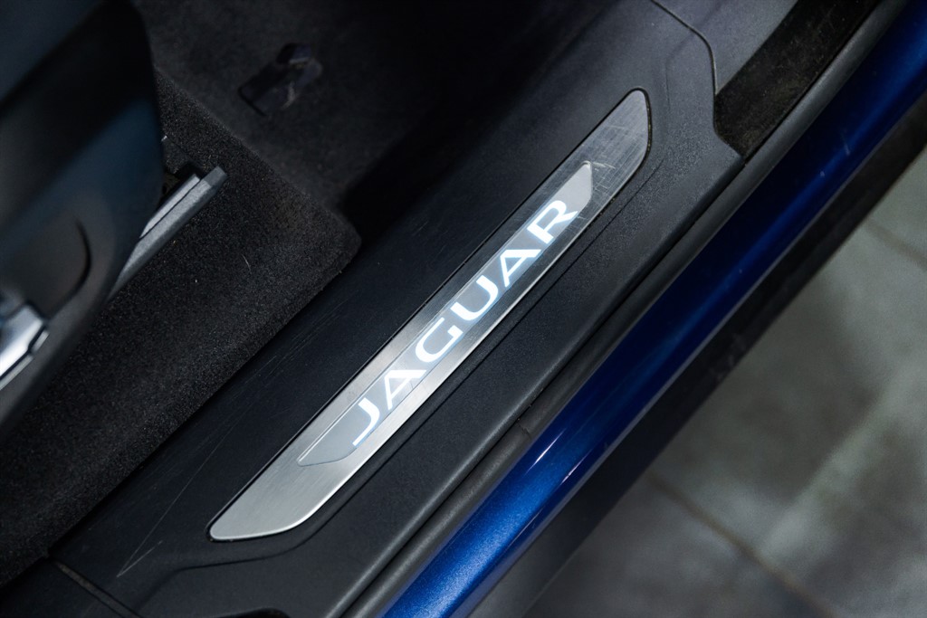 Used Jaguar F-Pace 2021 for sale - 76948705: Photo 35