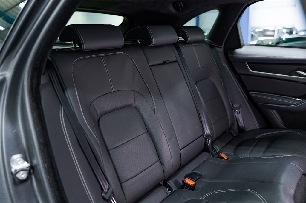 Used Jaguar F-Pace 2021 for sale - 76948705: Photo 63