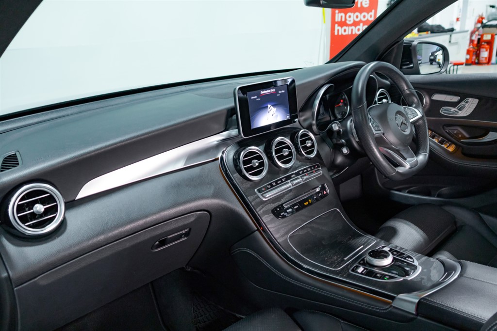 Used Mercedes-Benz GLC 2019 for sale - 77607263: Photo 28