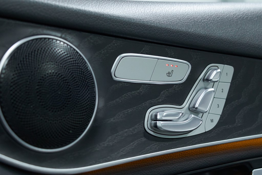 Used Mercedes-Benz GLC 2019 for sale - 77607263: Photo 31