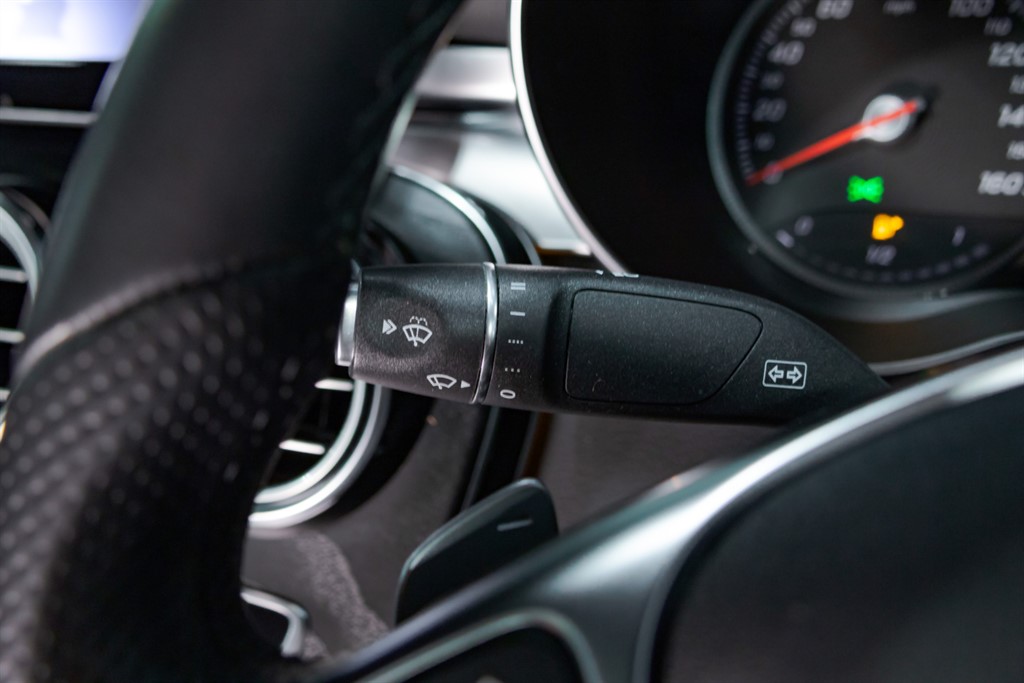 Used Mercedes-Benz GLC 2019 for sale - 77607263: Photo 35