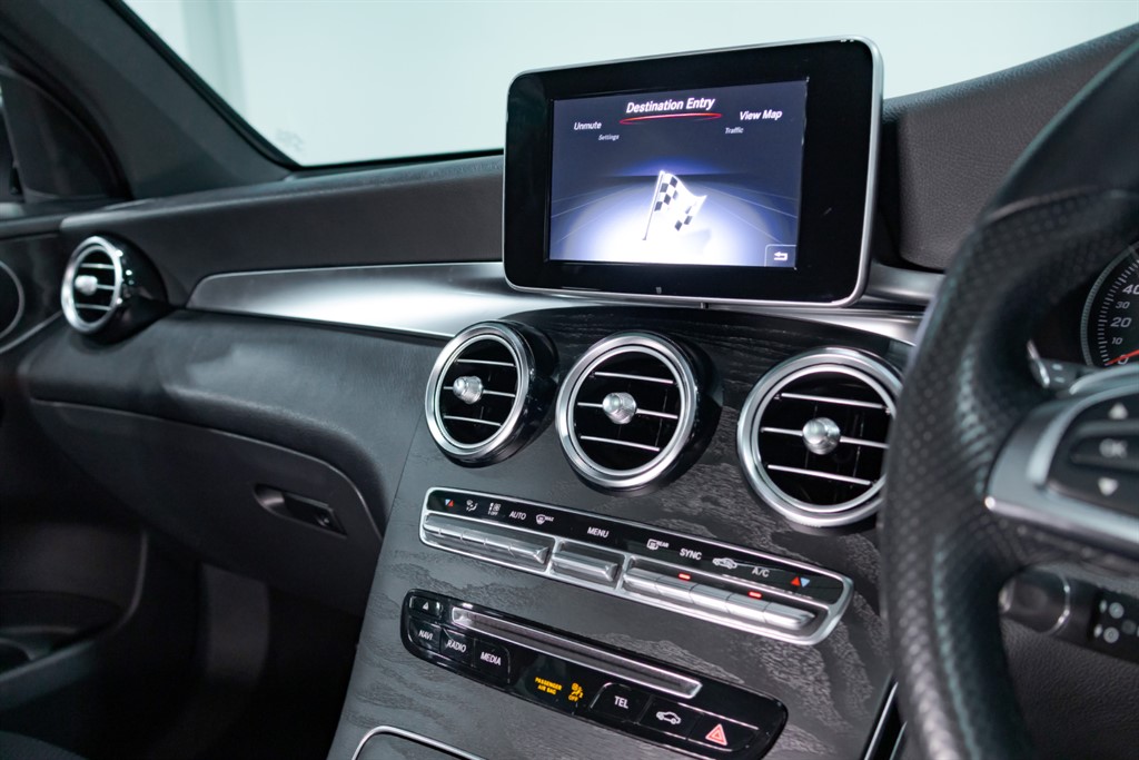 Used Mercedes-Benz GLC 2019 for sale - 77607263: Photo 40