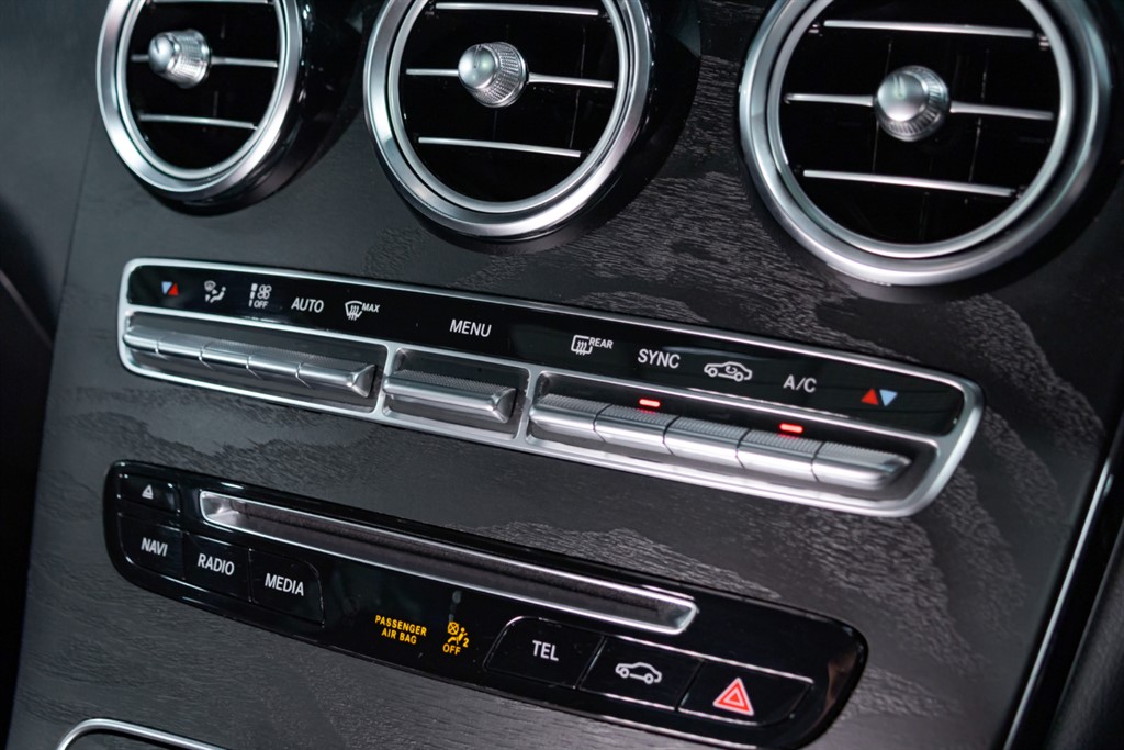 Used Mercedes-Benz GLC 2019 for sale - 77607263: Photo 49