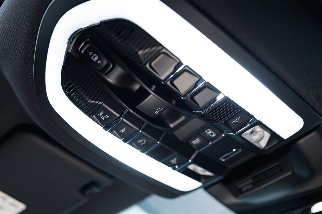 Used Porsche Macan 2021 for sale - 76438233: Photo 57