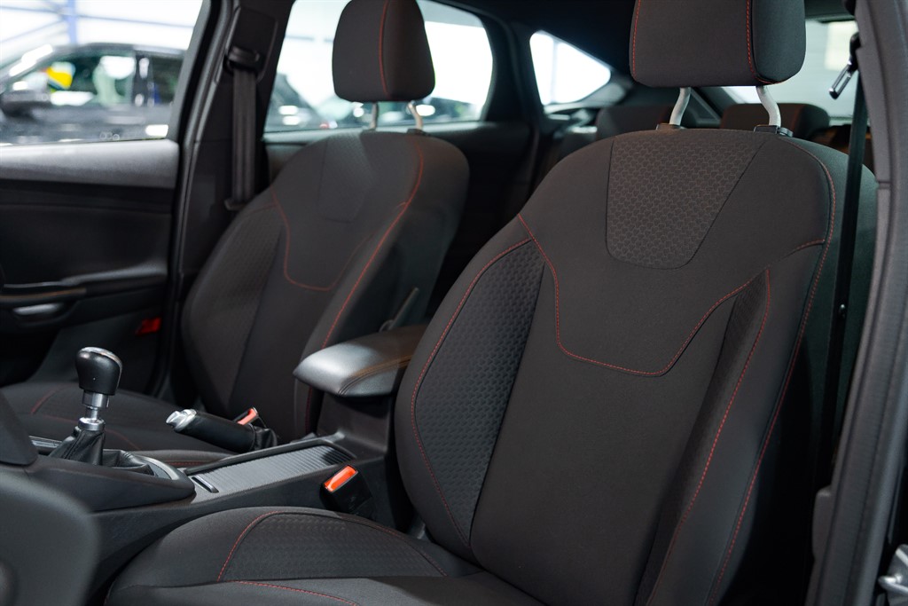 Used Ford Focus 2016 for sale - 77087767: Photo 44