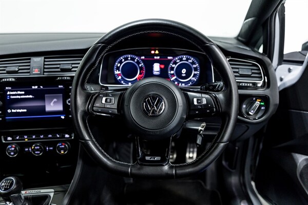 Used Volkswagen Golf 2018 for sale - 76155066: Photo 15