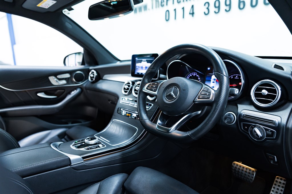 Used Mercedes-Benz GLC 2018 for sale - 76428370: Photo 19