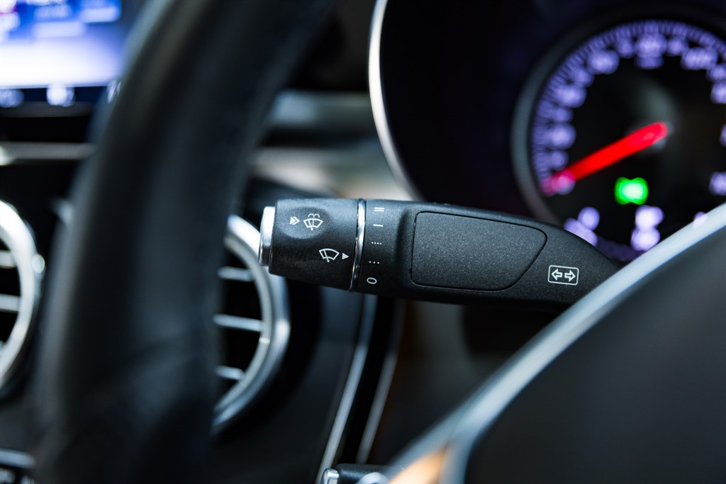 Used Mercedes-Benz GLC 2018 for sale - 76428370: Photo 25