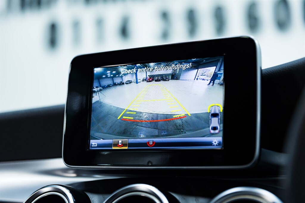 Used Mercedes-Benz GLC 2018 for sale - 76428370: Photo 42