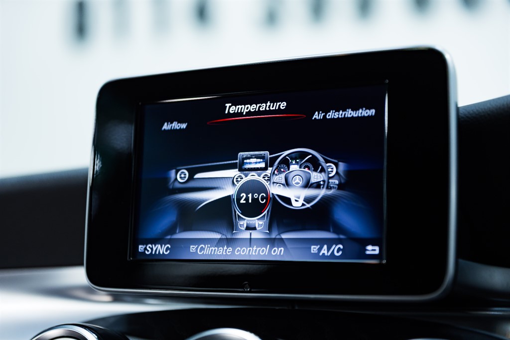 Used Mercedes-Benz GLC 2018 for sale - 76428370: Photo 43