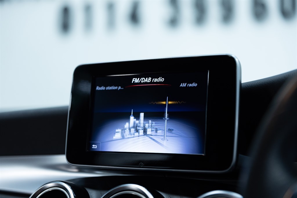 Used Mercedes-Benz GLC 2018 for sale - 76428370: Photo 44