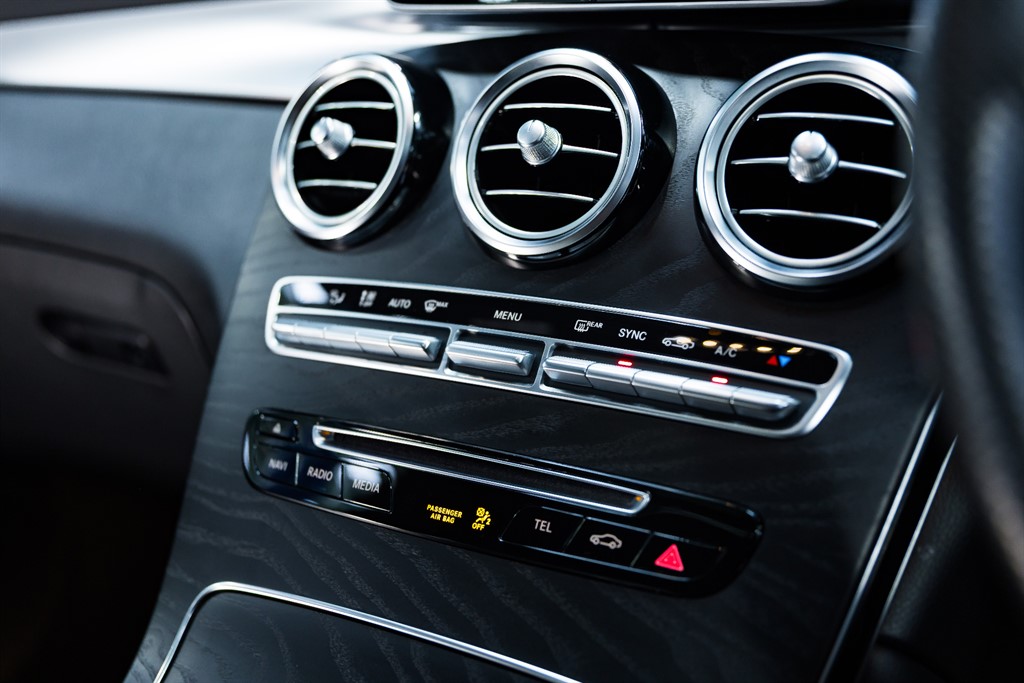 Used Mercedes-Benz GLC 2018 for sale - 76428370: Photo 46