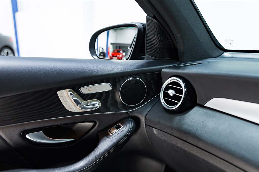 Used Mercedes-Benz GLC 2018 for sale - 76428370: Photo 52