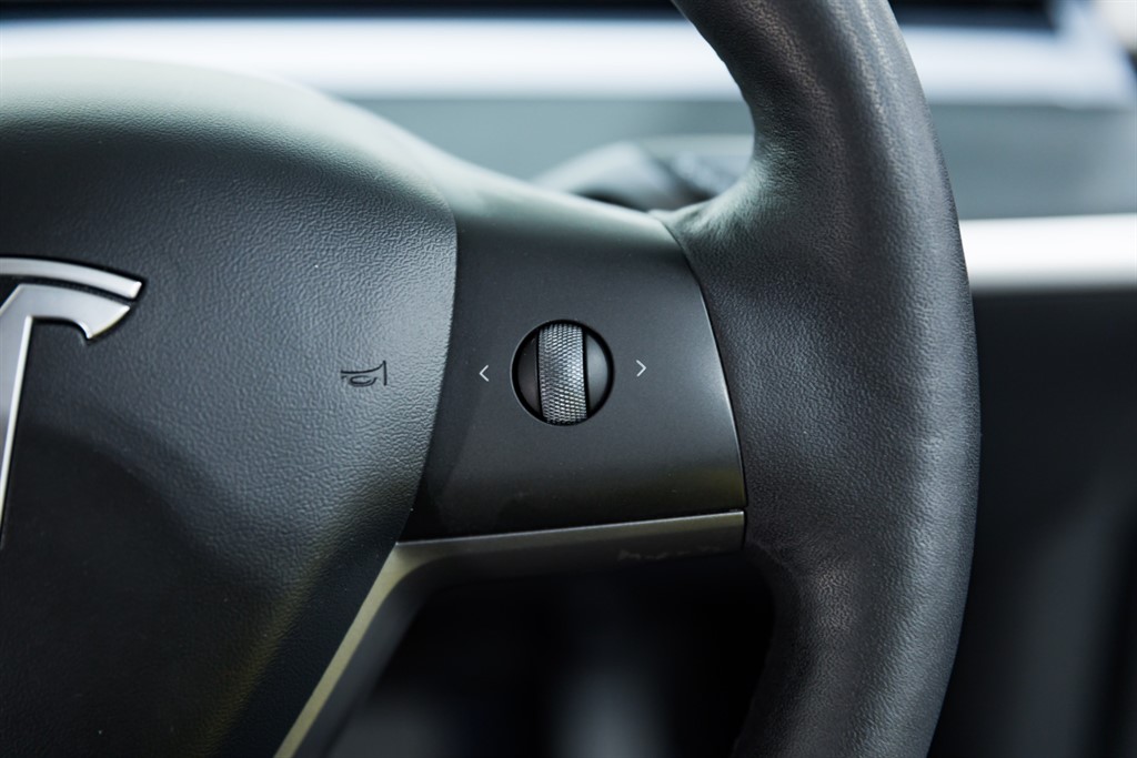Used Tesla Model 3 2021 for sale - 76285629: Photo 26