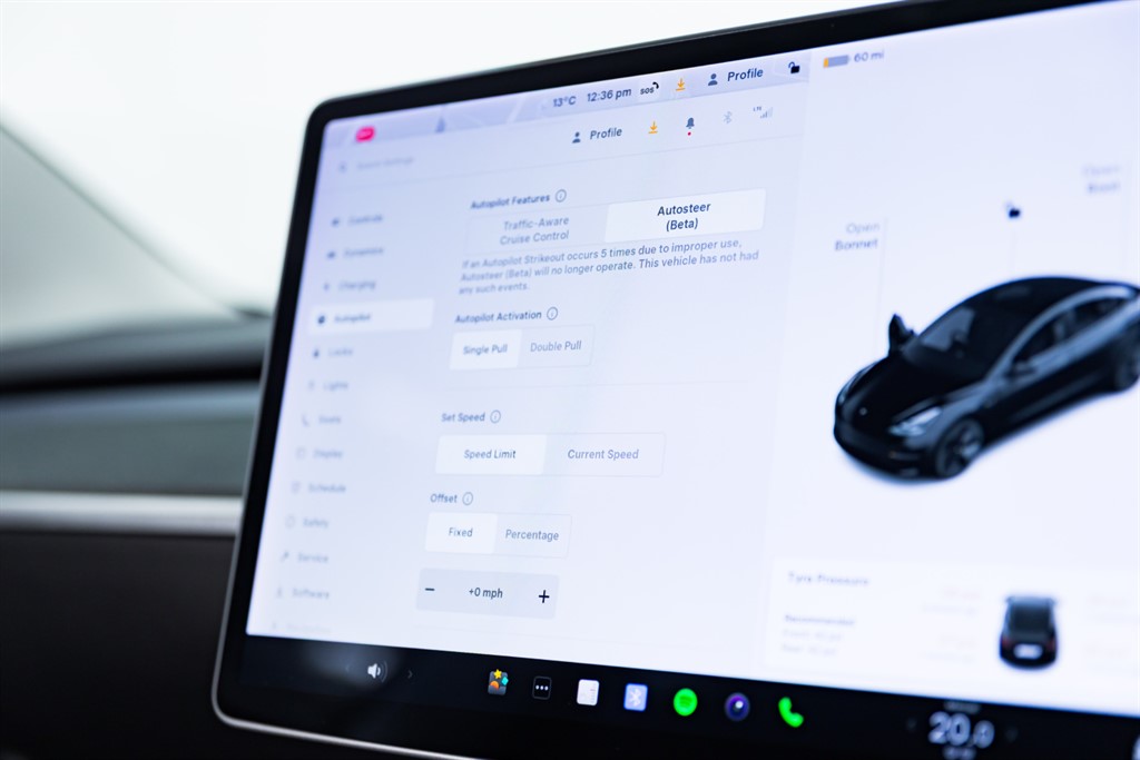 Used Tesla Model 3 2021 for sale - 76285629: Photo 33