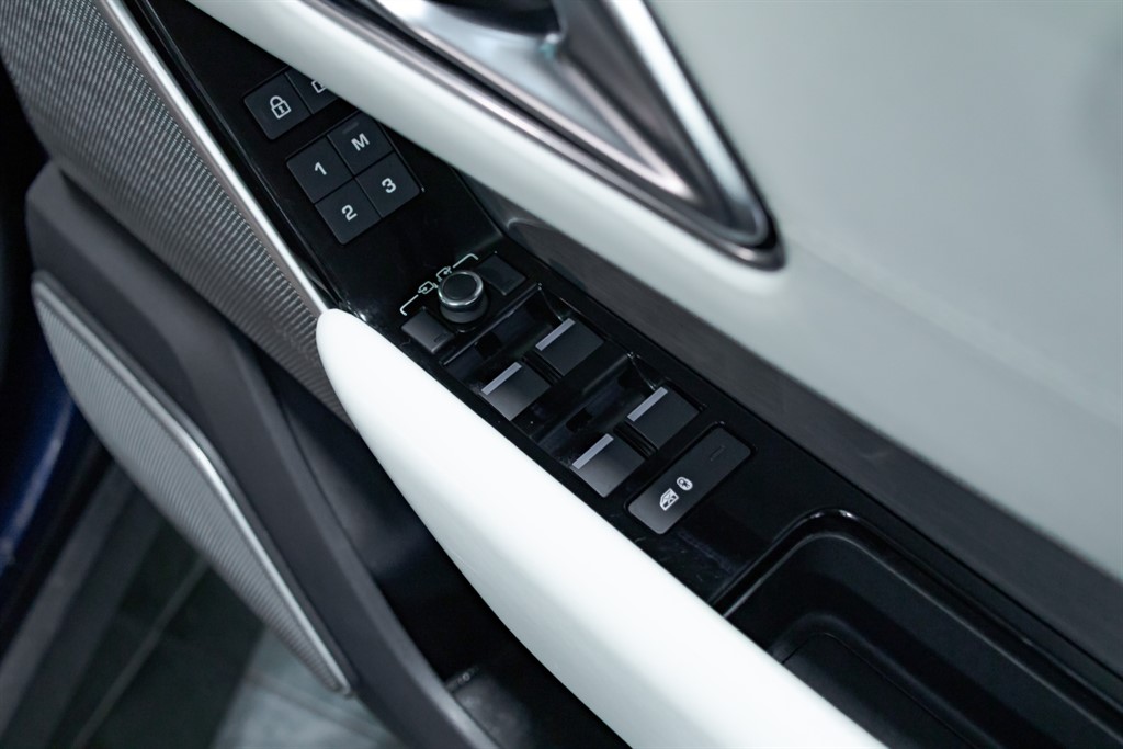 Used Land Rover Range Rover Velar 2022 for sale - 77653358: Photo 30