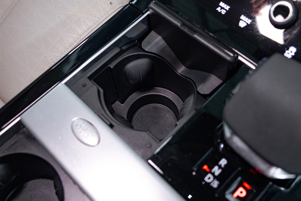 Used Land Rover Range Rover Velar 2022 for sale - 77653358: Photo 54