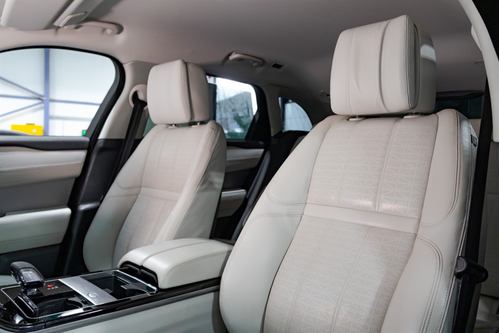 Used Land Rover Range Rover Velar 2022 for sale - 77653358: Photo 59