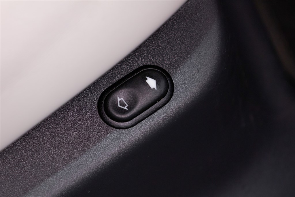 Used Land Rover Range Rover Velar 2022 for sale - 77653358: Photo 66