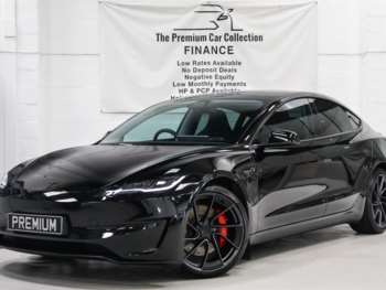 2025 - PERFORMANCE AWD 1 OWNER VAT QUALIFYING 4-Door