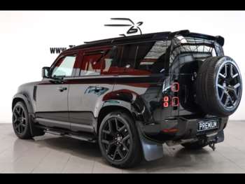 Used Land Rover Defender 2022 for sale - 74801081: Photo