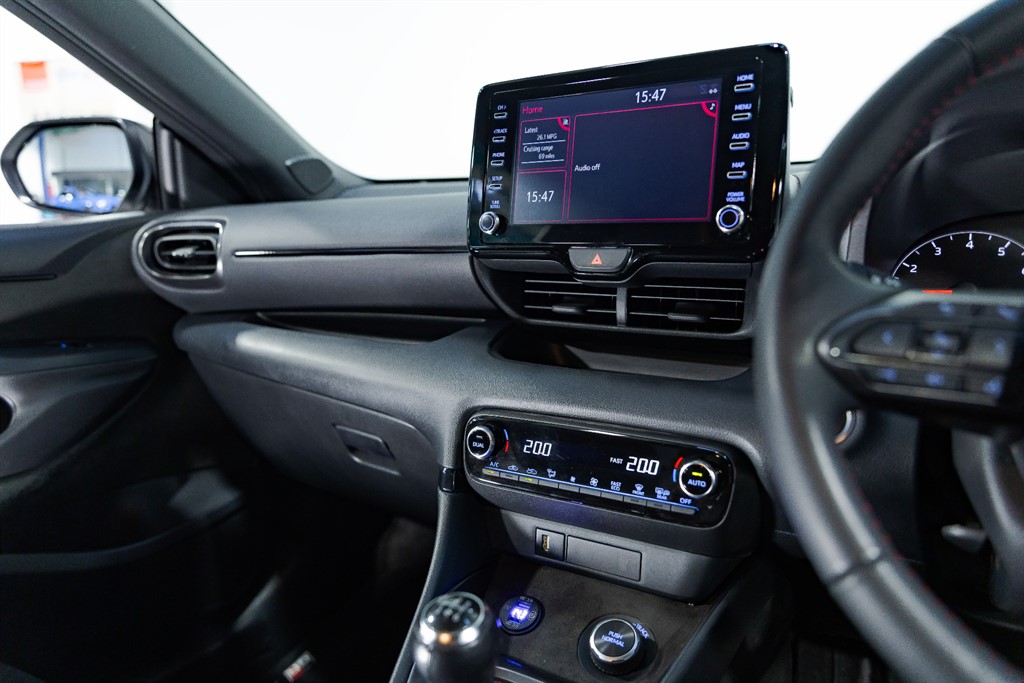 Used Toyota Yaris 2022 for sale - 76661253: Photo 40