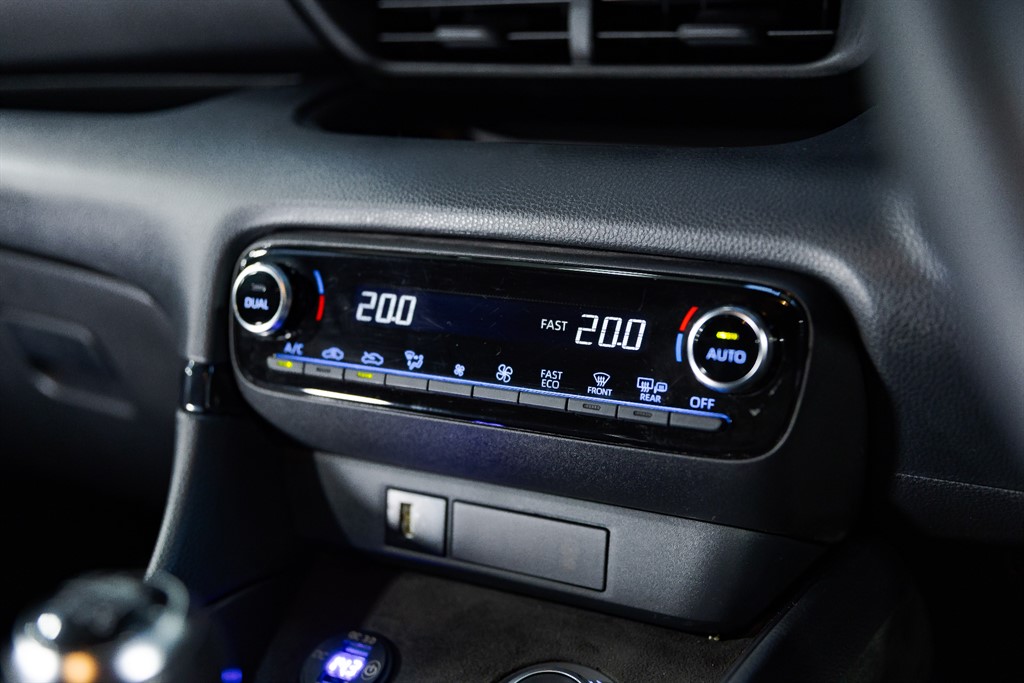 Used Toyota Yaris 2022 for sale - 76661253: Photo 47