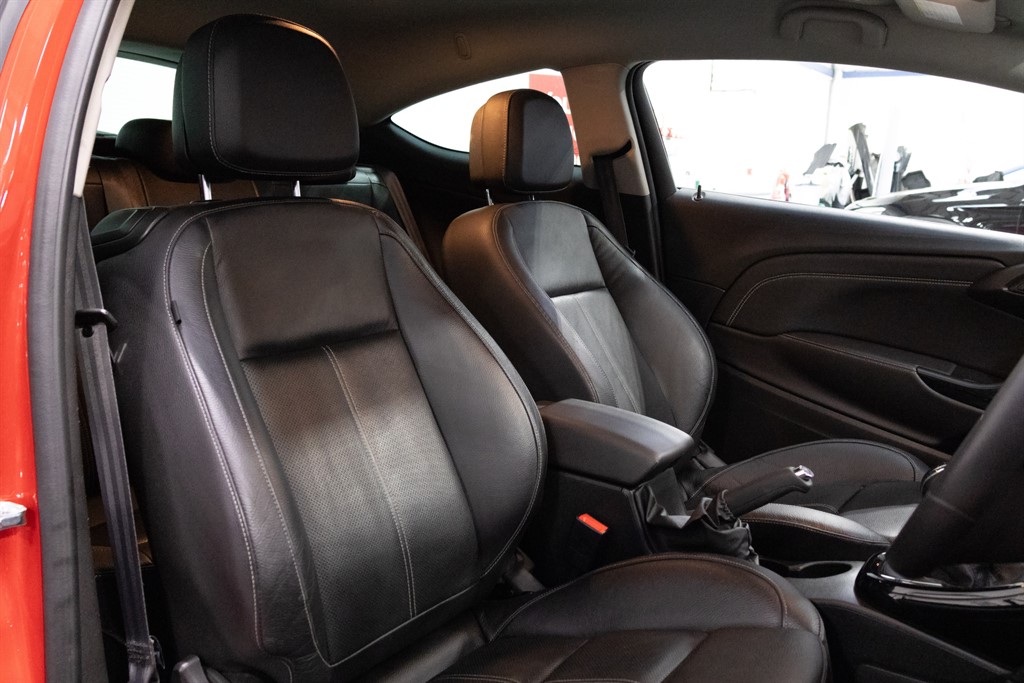 Used Vauxhall Astra GTC 2018 for sale - 77877926: Photo 24