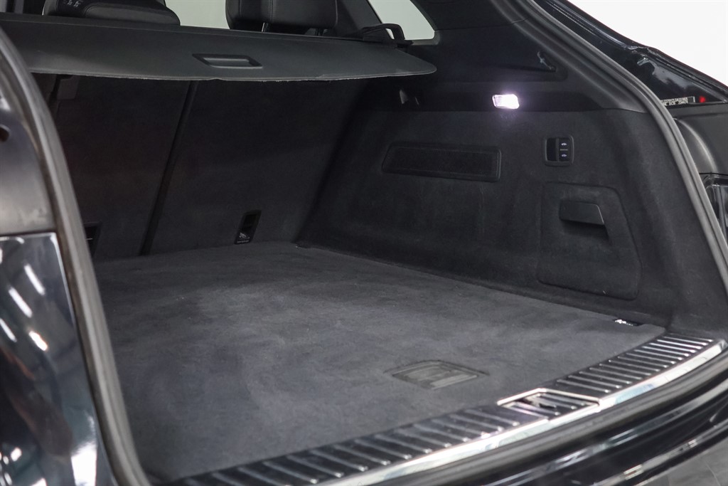 Used Porsche Cayenne 2020 for sale - 76636045: Photo 10