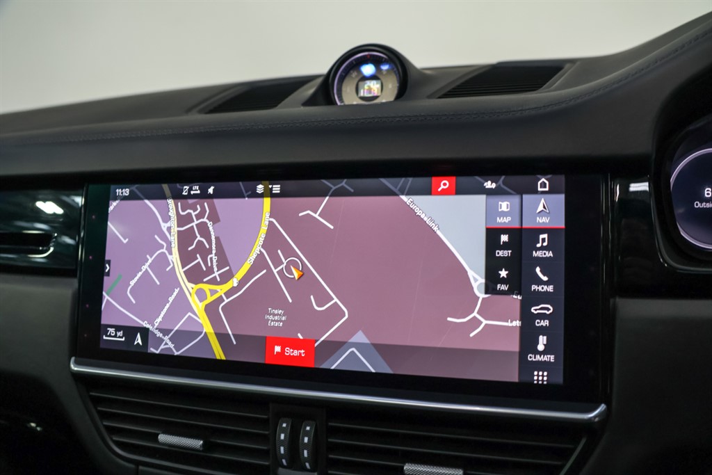 Used Porsche Cayenne 2020 for sale - 76636045: Photo 18