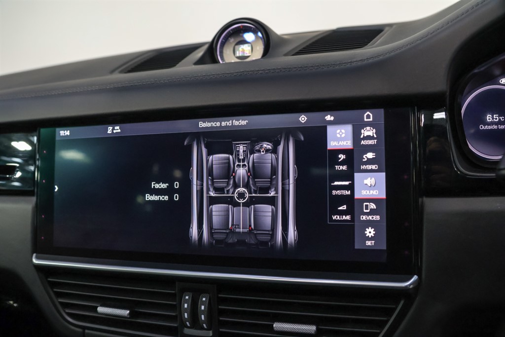 Used Porsche Cayenne 2020 for sale - 76636045: Photo 27