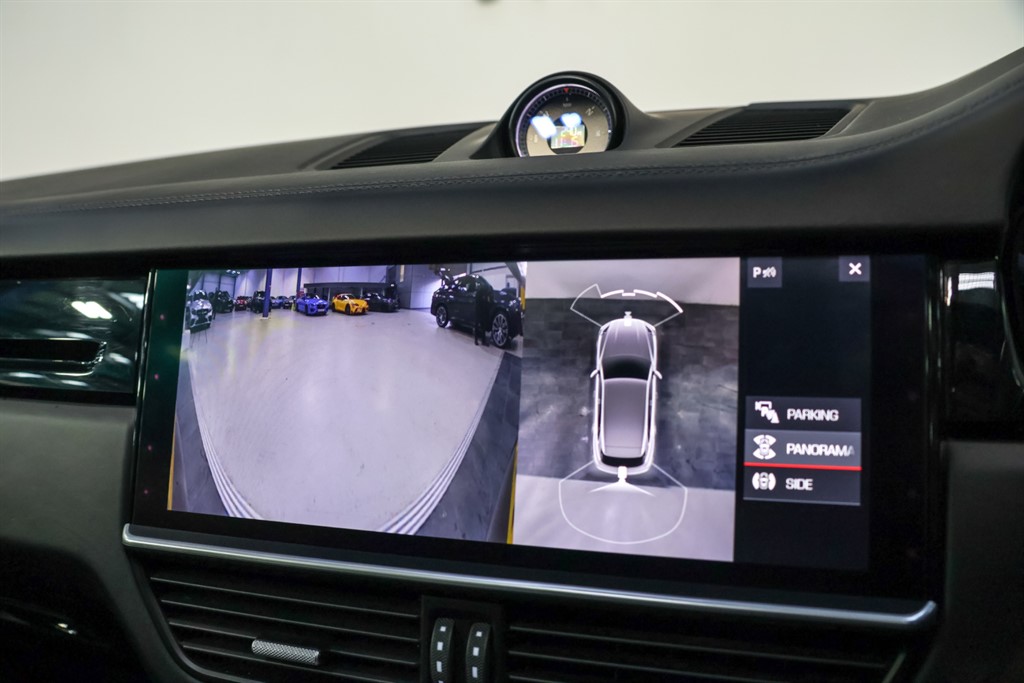 Used Porsche Cayenne 2020 for sale - 76636045: Photo 30