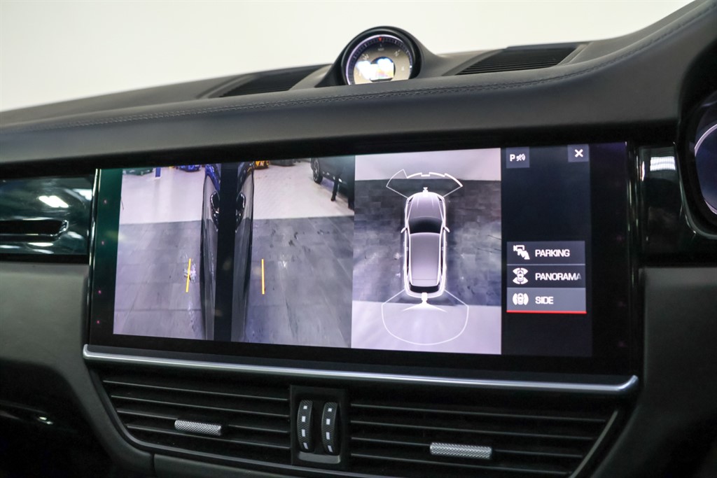 Used Porsche Cayenne 2020 for sale - 76636045: Photo 31