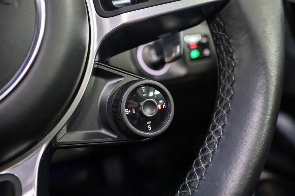 Used Porsche Cayenne 2020 for sale - 76636045: Photo 37