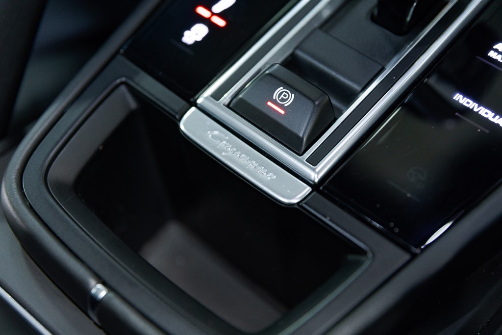 Used Porsche Cayenne 2020 for sale - 76636045: Photo 61