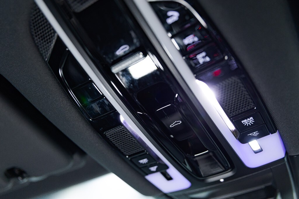 Used Porsche Cayenne 2020 for sale - 76636045: Photo 64