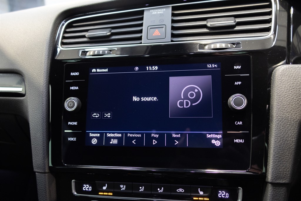 Used Volkswagen Golf 2019 for sale - 77975726: Photo 15