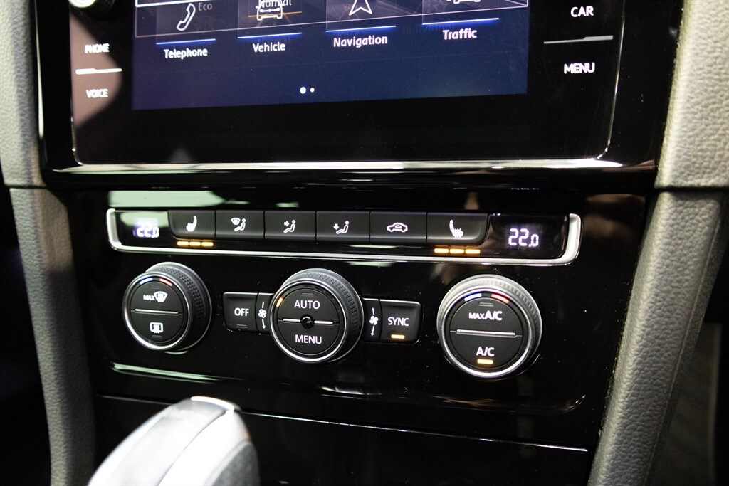 Used Volkswagen Golf 2019 for sale - 77975726: Photo 20