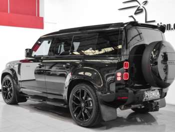 Used Land Rover Defender 2024 for sale - 74615936: Photo