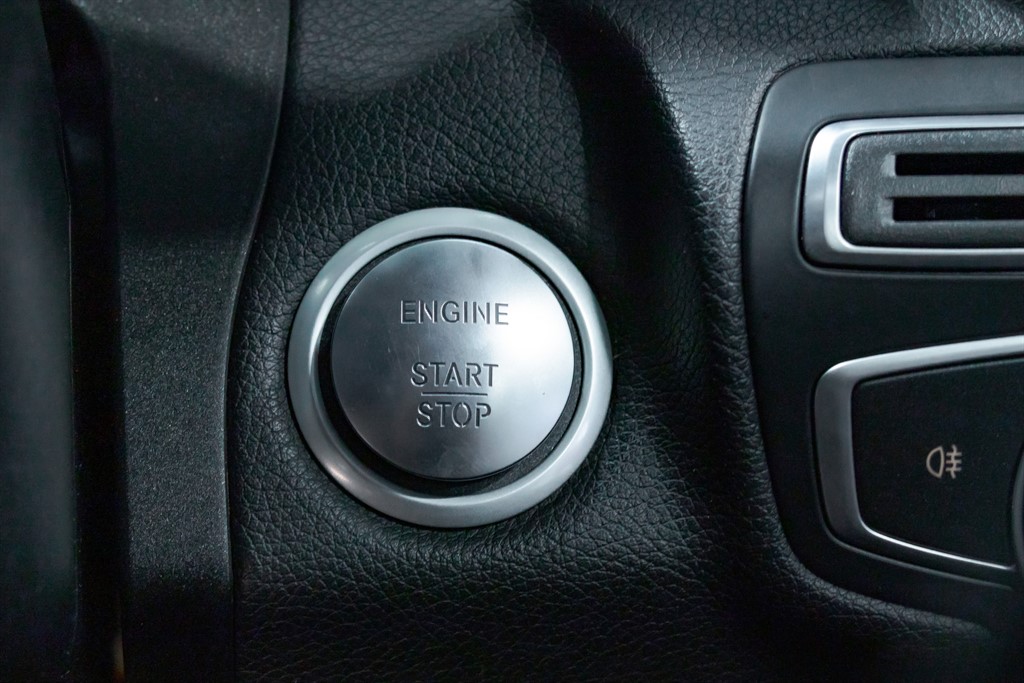 Used Mercedes-Benz C Class 2016 for sale - 77890221: Photo 32