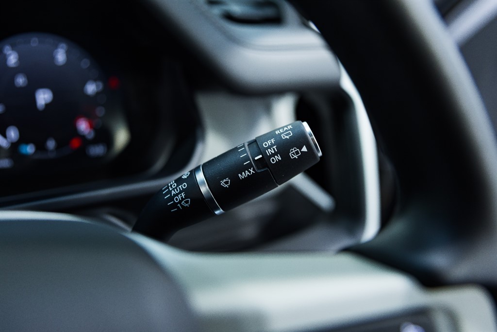 Used Land Rover Defender 2024 for sale - 76532380: Photo 17