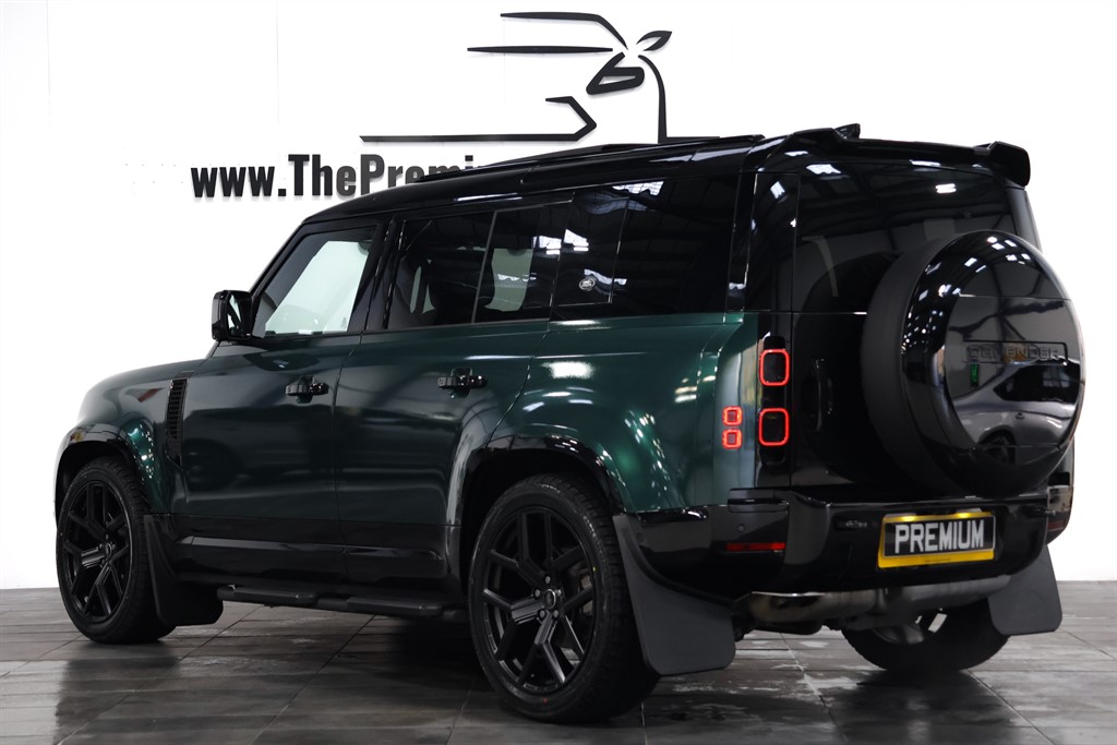 Used Land Rover Defender 2024 for sale - 76532380: Photo 4