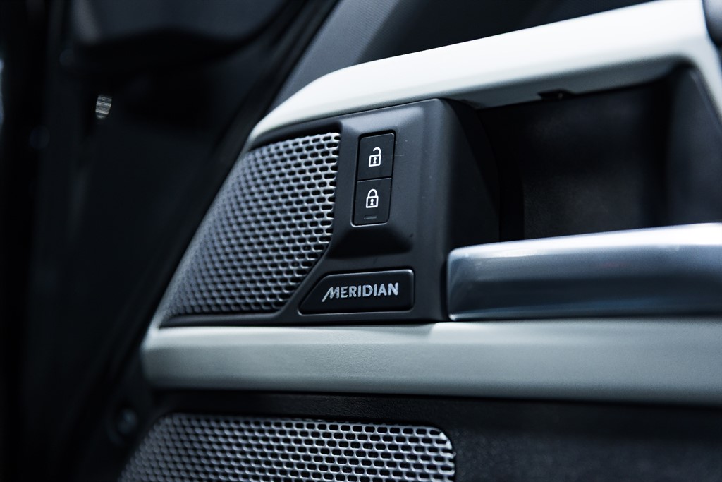 Used Land Rover Defender 2024 for sale - 76532380: Photo 41