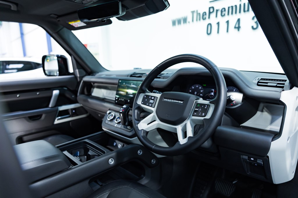 Used Land Rover Defender 2024 for sale - 78037005: Photo 11
