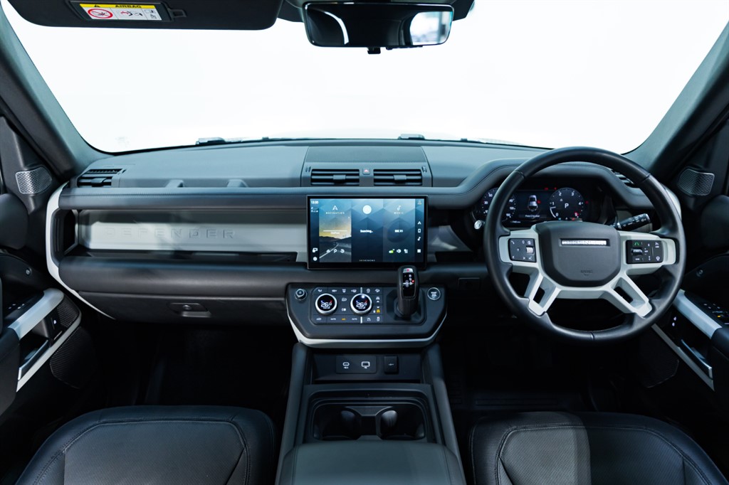 Used Land Rover Defender 2024 for sale - 78037005: Photo 12