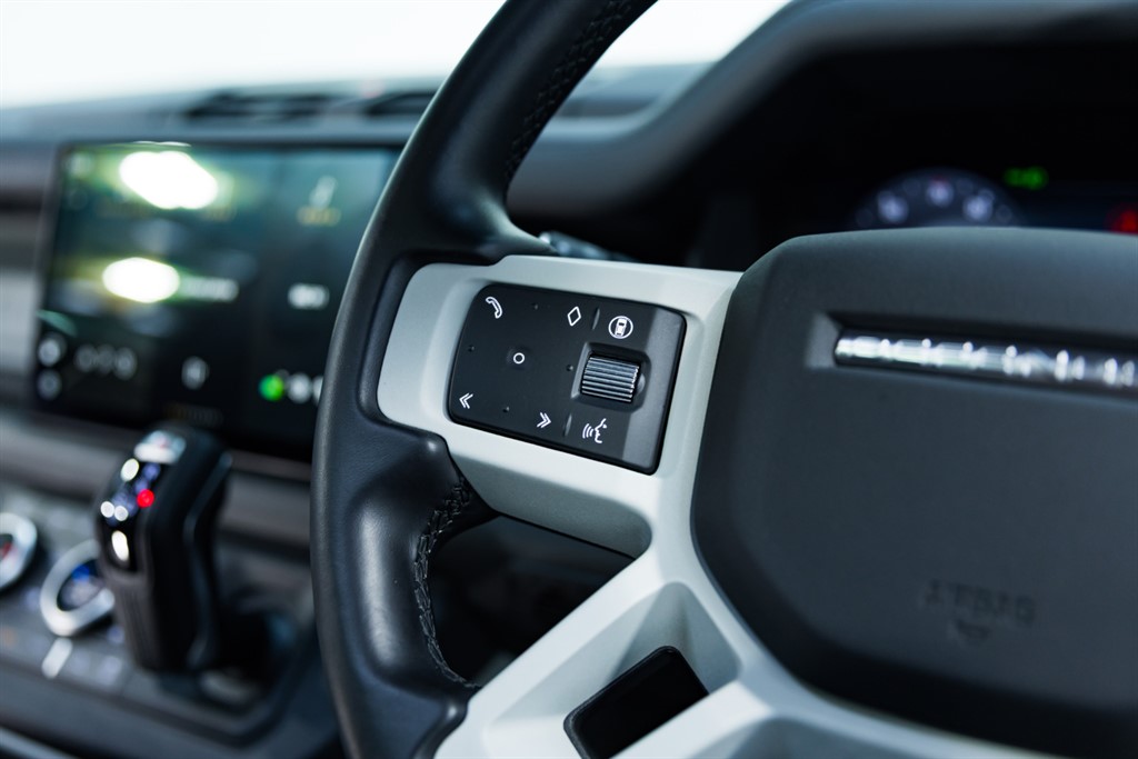 Used Land Rover Defender 2024 for sale - 78037005: Photo 21