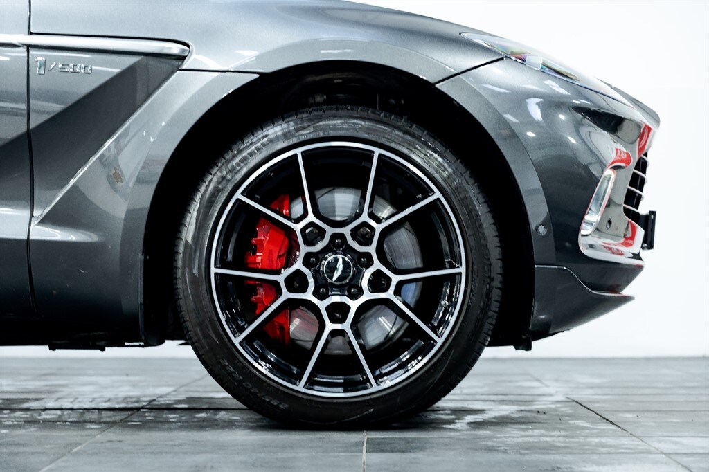 Used Aston Martin DBX 2020 for sale - 76738574: Photo 11